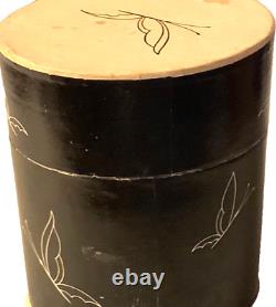 1940s VIGNY BEAU CATCHER PERFUMED DUSTING POWDER SEALED 5 Oz NY vintage NOS 1942