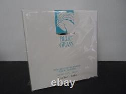 Blue Grass Elizabeth Arden Perfumed Dusting Powder 5.3 oz /150 g New, Sealed