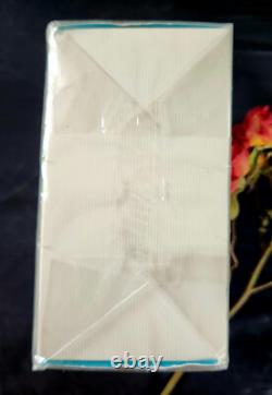 Blue Grass by Elizabeth Arden Dusting Powder 5.3 oz SEALED BOX