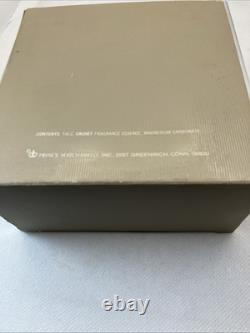 CACHET 5 oz PERFUMED DUSTING POWDER CODE NIB