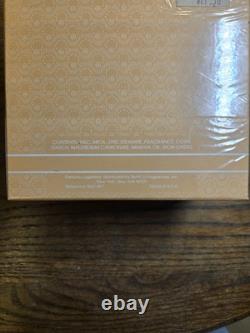 Chloe vintage perfumed dusting powder 6 oz 170 G Brand new. Sealed See Pics