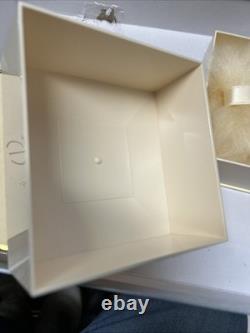CiE Perfumed Dusting Powder 5oz Shulton Inc
