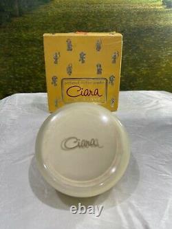 Ciara Perfumed Dusting Powder by Charles Revson 3 oz (new with box)