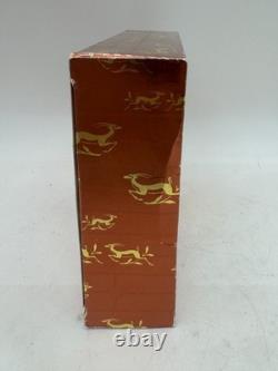 Coty Wild Musk Gift Set Spray Cologne 1.5 fl oz & Dusting Powder 4 oz VTG NOS