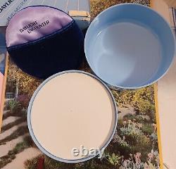 Daylight Encounter Perfumed Dusting Powder by Yardley, 5 oz NOS, sealed with box