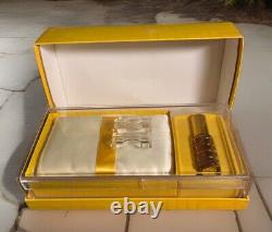 ESTEE LAUDER AZUREE DUSTING BODY POWDER 8102 Powder Puff Vanity Case & Perfume