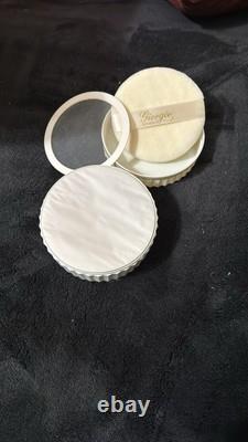 Giorgio Beverly Hills Extraordinary Perfumed Dusting Powder 6oz/170g NIB