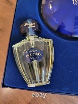 Guerlain Shalimar Set Perfumed Dusting Body Powder 4.4oz/125g, 1.7oz EDT, ++