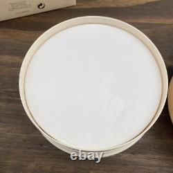 Halston Women Perfumed Dusting Bath Powder 5.3 oz Vintage