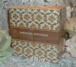 Madame Rochas Perfumed Dusting Body Bath POWDER 6 oz BOXED