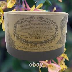 Mrs Fitzherbert England's Favourite Honeysuckle Dusting Powder + Fragrance Mist