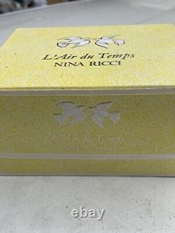 NEW Nos Vintage Nina Ricci L'Air du Temps Perfumed Dusting Powder 150 G 5.3 Oz