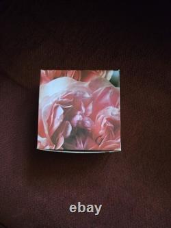 New Evelyn by Crabtree & Evelyn Perfumed Dusting Powder 3.5 Oz