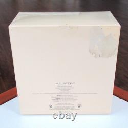 New Halston Perfumed Bath Powder Sealed Dusting Talc 150g 5.3oz NIB Discontinued