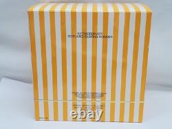 New in Box Giorgio Beverly Hills Extraordinary Perfumed Dusting Powder 6 oz 150g