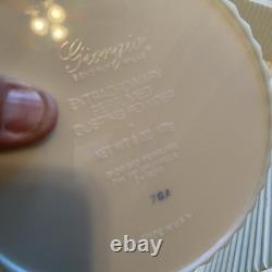 New in Box Giorgio Beverly Hills Extraordinary Perfumed Dusting Powder 6 oz 170g
