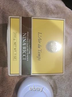 Nina Ricci L'Air Du Temps Perfumed Dusting Powder 200g (Discontinued Item) READ