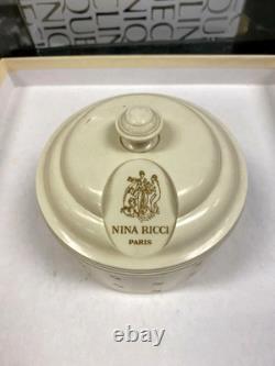 Nina Ricci L'Air du Temps 8oz Perfumed Dusting Powder Women Vintage Rare