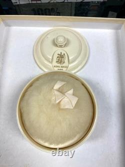 Nina Ricci L'Air du Temps 8oz Perfumed Dusting Powder Women Vintage Rare