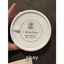 Nina Ricci L'Air du Temps Perfumed Dusting Powder 6 oz Vintage with Puff & Box