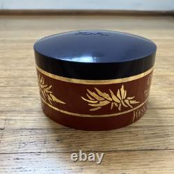OPIUM Perfumed Dusting Powder Yves Saint Laurent 5.2 oz, 150 g