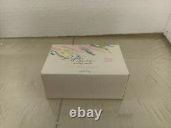 Oscar de La Renta Ruffles 3.5 oz Silken Whispers Dusting Powder - Sealed