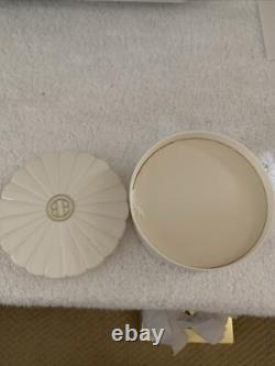 Quadrille By Balenciaga Dusting Powder 4.0 OZ. WOB. Vintage Le Dix Original New