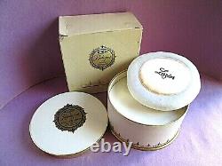 Rendezvous Luzier 1940's Vintage Perfumed Body Powder & Puff in Box 6 oz Sealed