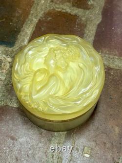 UNOPENED Vintage Ciara Perfumed Dusting Power 6 oz Amber Art Nouveau Lid NOS
