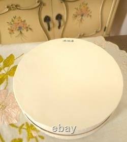 VTG 1960s Guerlain SHALIMAR 8 Oz (227g) Dusting Powder with Puff