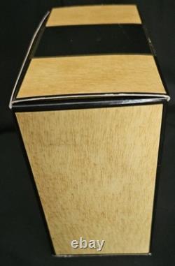 VTG 1980s FENDI Perfumed Body Powder 5.3 oz 150g Bethco Boxed Rare Unused