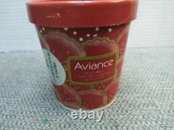 VTG. Aviance Prince Matchabelli Perfumed Dusting Powder WithPUFF 6. OZ (N. O. S.)