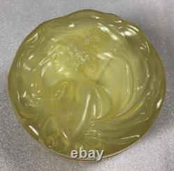 VTG CIARA Perfumed Velvet Dusting Powder 6 Oz Charles Revson SEALED (U. S. A.)