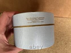 VTG Victoria's Secret DUSTING POWDER Forget Me Not 7 Oz C04