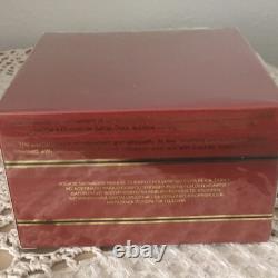 VTG YSL OPIUM PERFUMED SATIN DUSTING POWDER 5.2oz/150g. New, Sealed Box