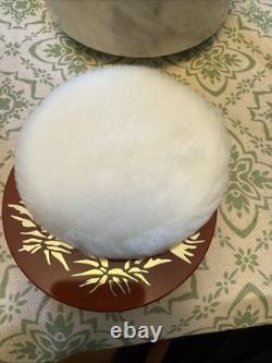 Vintage 4 Oz. Opium Perfumed Dusting/body/bath Powder New Sealed In Box