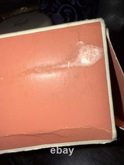 Vintage Jovan Whisper Of Musk Dusting Powder 5 Oz New With Box Perfumed