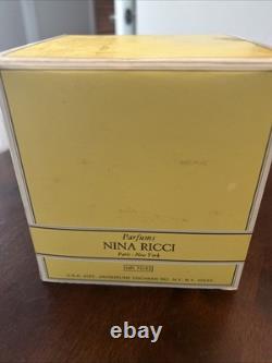 Vintage NIB Nina Ricci L'Air du Temps Perfumed Dusting Powder 6 OZ NEW