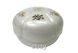 Vintage NINA RICCI L'Air du Temps Perfumed Dusting Powder 7oz Sealed with Puff Vintage NINA RICCI L'Air du Temps Perfumed Dusting Powder 7oz Sealed with Puff