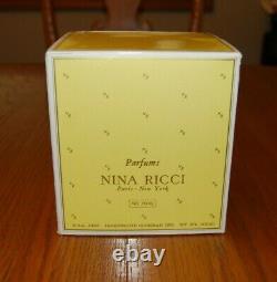 Vintage New Nina Ricci L'air Du Temps Perfumed Dusting Powder Gold Dove
