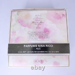 Vintage Nina Ricci Fleur de Fleurs Perfumed Dusting Powder 6 oz New Sealed Rare