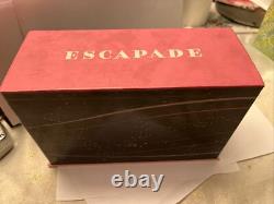 Vintage Shulton Escapade Set 3 1/2 fl. Oz Toilet Water & 7 Oz Dusting Powder New