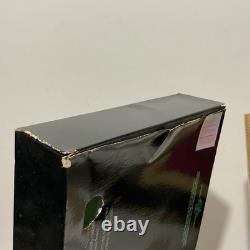 Vintage Tuvache JUNGLE GARDENIA Dusting Powder & Perfume Yardley of London Set Vintage Tuvache JUNGLE GARDENIA Dusting Powder & Perfume Yardley of London Set