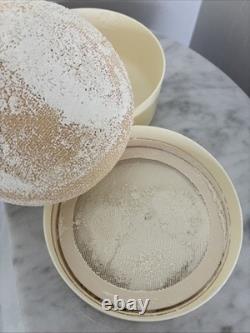 Vintage Ysatis de Givenchy Dusting Powder 4oz Unsealed Full