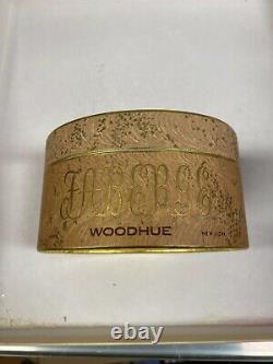 Woodhue by Faberge Perfumed Dusting Body Powder (5 oz)